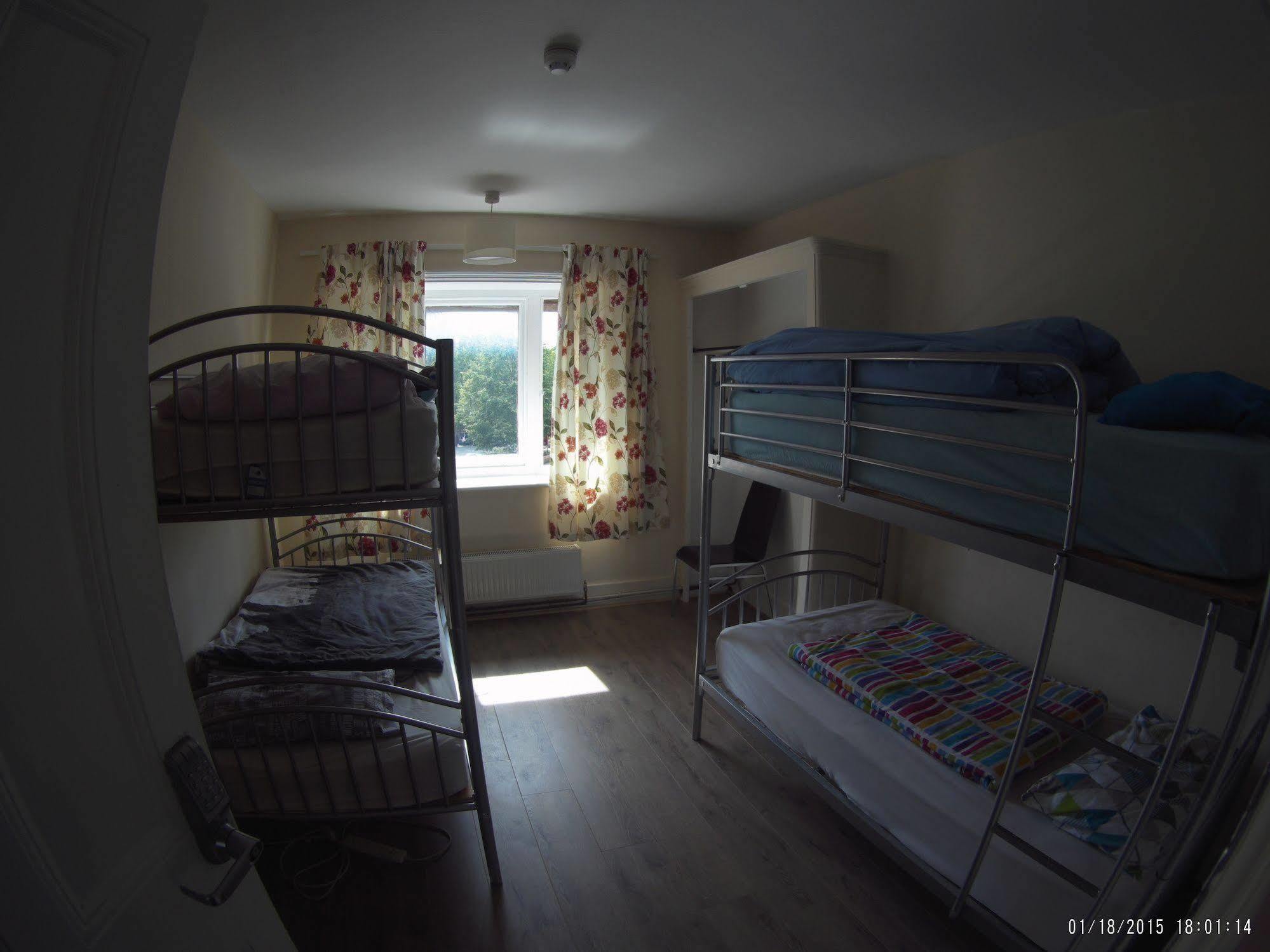 Hostal Hootananny Londres