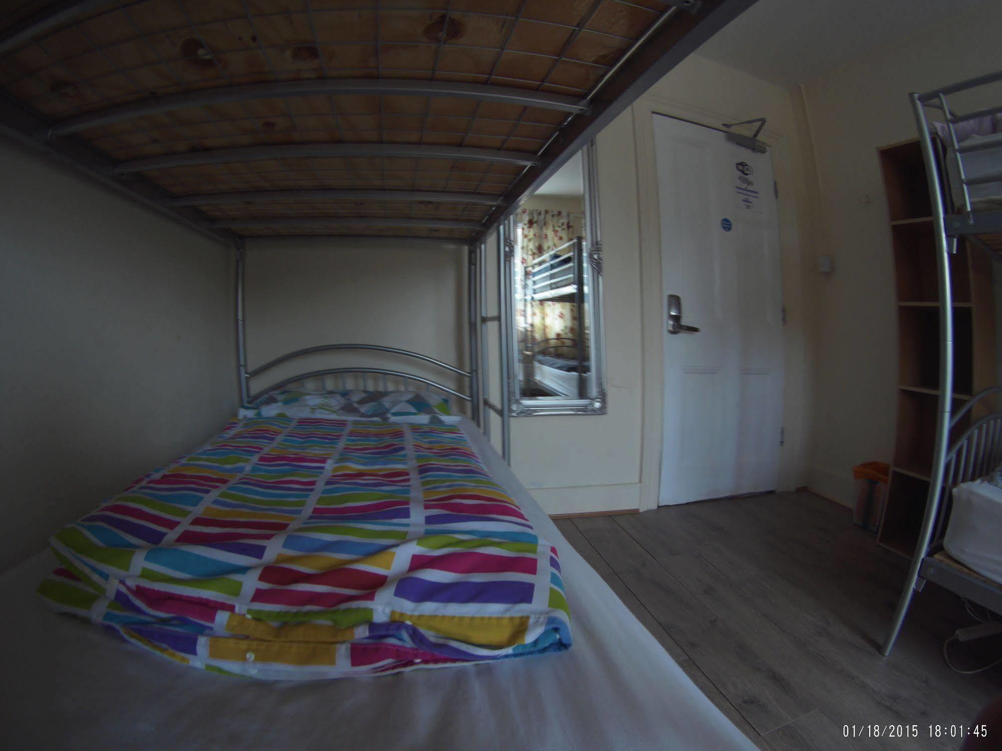 Albergue Hootananny